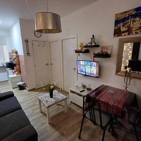 Room En Madrid Pacifico Εξωτερικό φωτογραφία