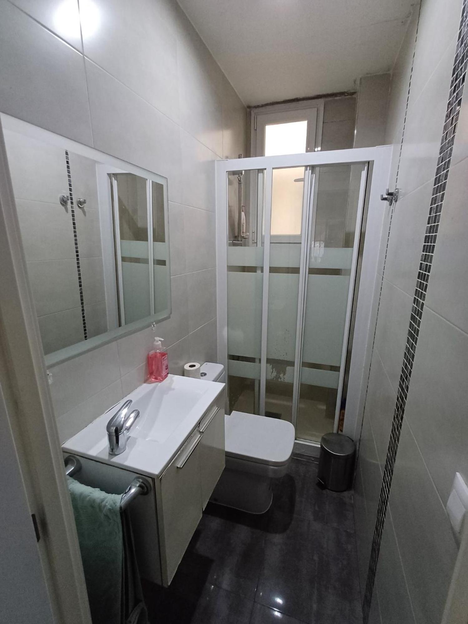 Room En Madrid Pacifico Εξωτερικό φωτογραφία